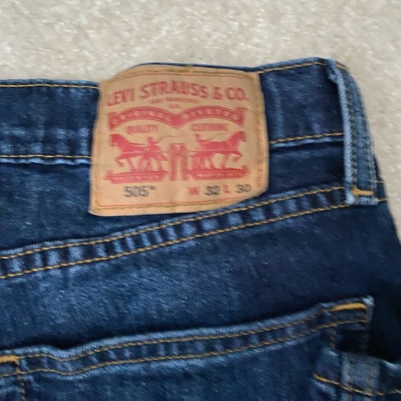 Levi’s 505 - Picture 3 of 3